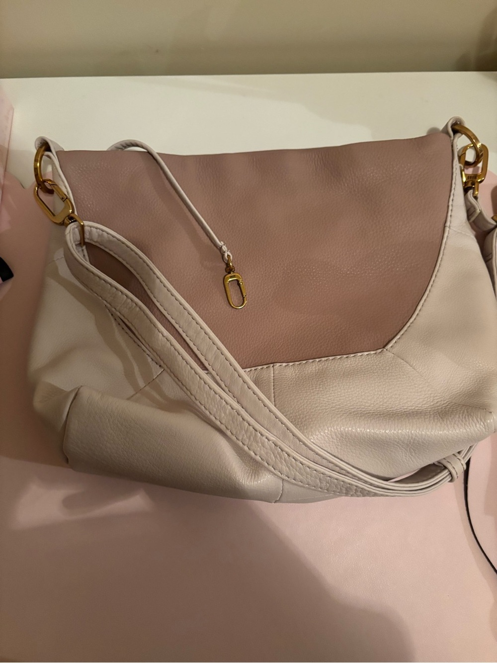 HOBO Women's Two-Tone Leather Shoulder Bag in Tan and Cream